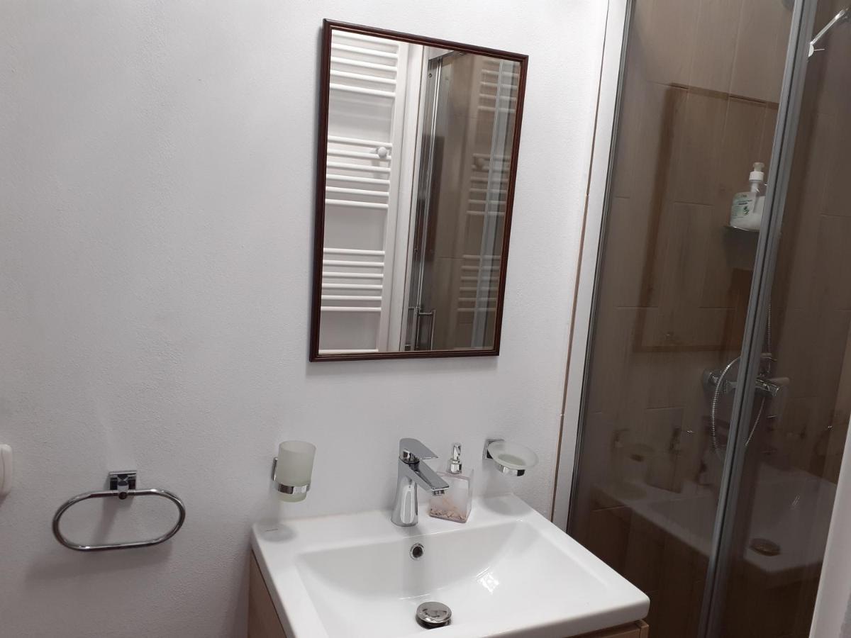 Hotel Salcia Tasnad Zewnętrze zdjęcie